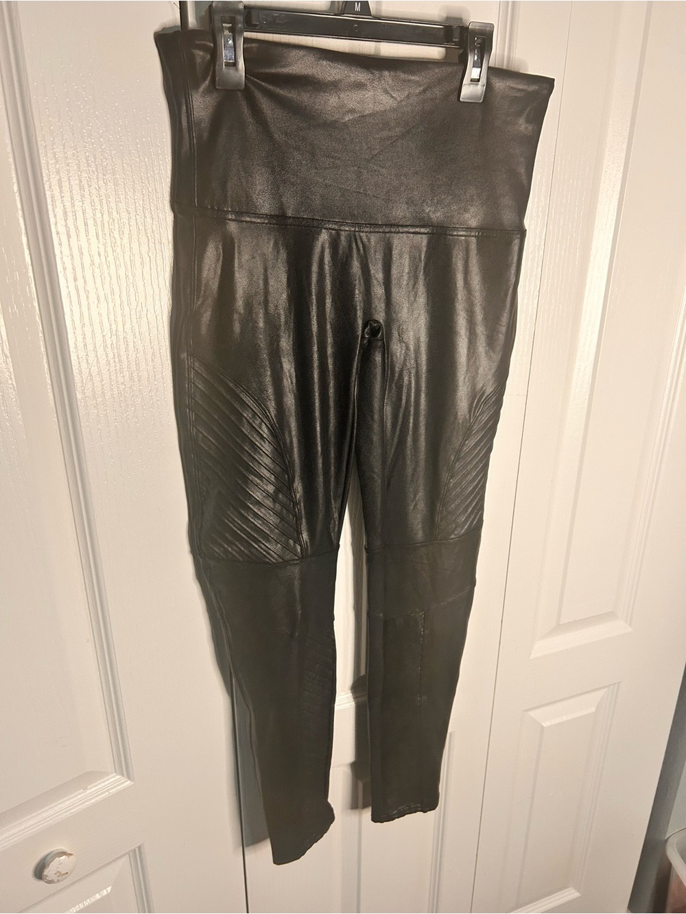 SPANX by Sara Blakely Women’s Size XL Black Faux Leather-Look‎ Motto Leggings